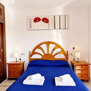  Apartment Semi-detached House In Butiplaya Spain